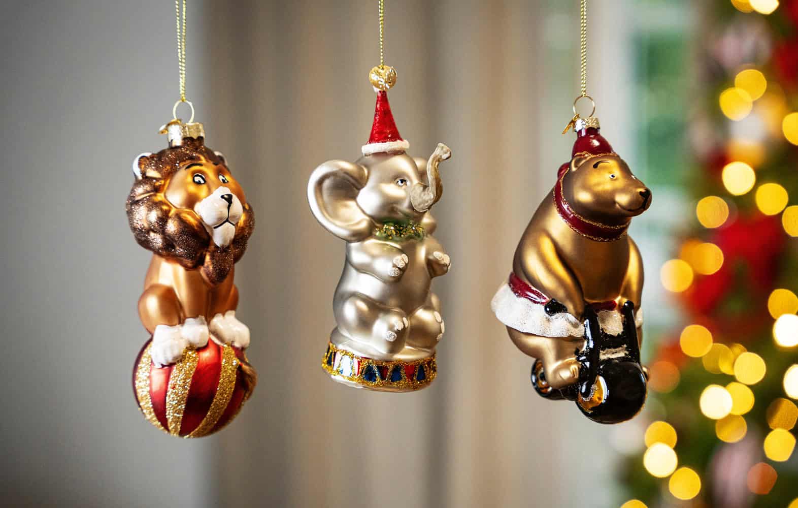 Zirkustiere als Weihnachtsdeko